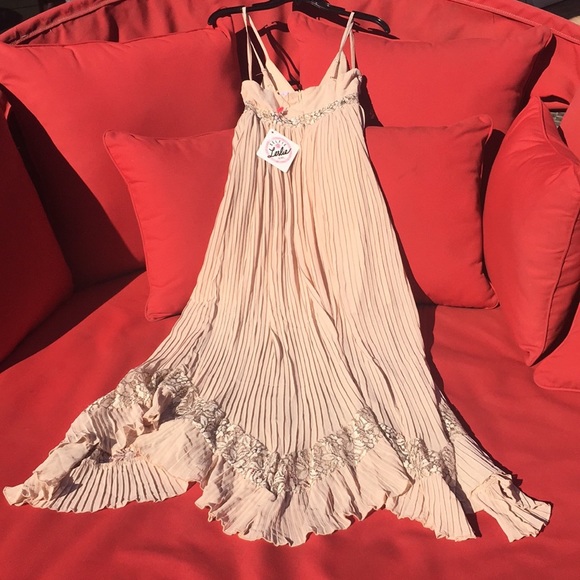 Selfie Leslie Romantic Maxi Dress NWT Size Small - Picture 4 of 6